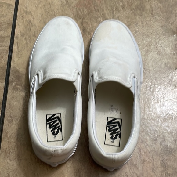 VANS 9 - Picture 2 of 4